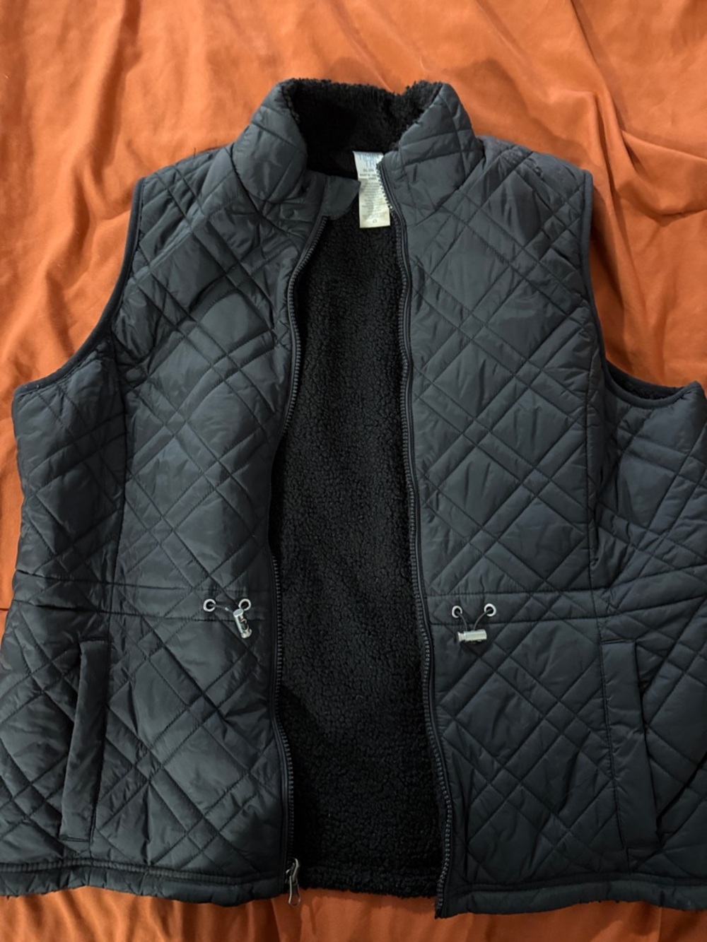 Time and Tru Black Sherpa-Lined Quilted Vest